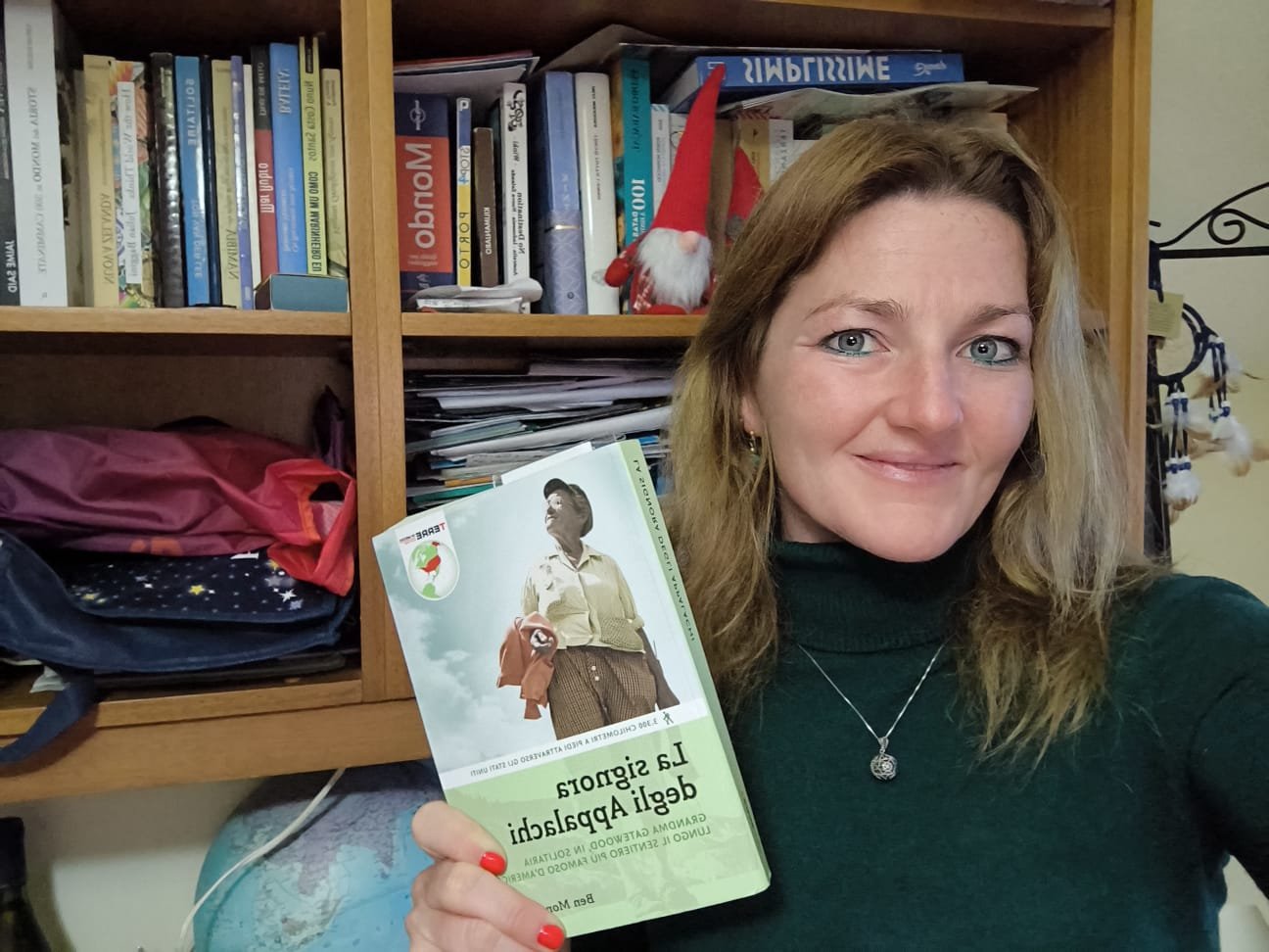 10 Must-Read Travel Books for Hiking Enthusiasts